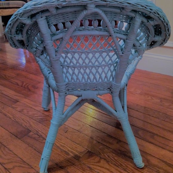 COPY - Light Blue/Aqua child's chair - Picture 2 of 4
